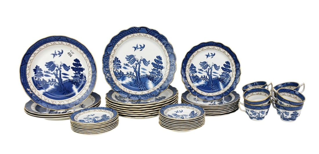 Booths "Real Old Willow" Porcelain China Set, Incl; 12 Dinner Plates (4 Dinner Plates Marked Royal (1 of 9)