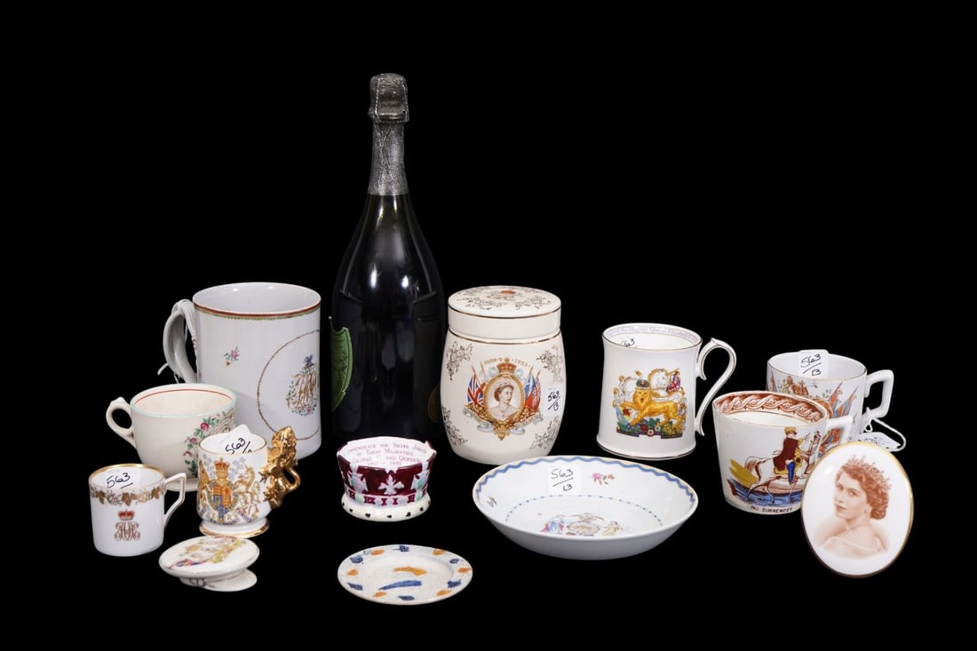 13 Ceramic Assorted Commemorative Monarchy Tablewares - 2