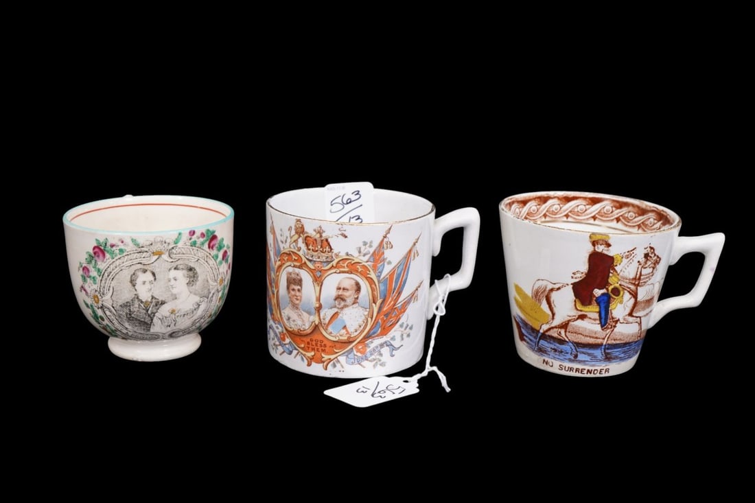 13 Ceramic Assorted Commemorative Monarchy Tablewares - 6