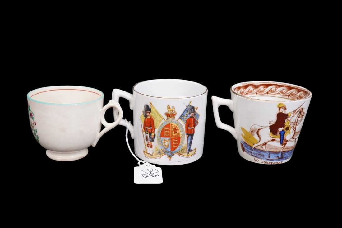 13 Ceramic Assorted Commemorative Monarchy Tablewares - 7