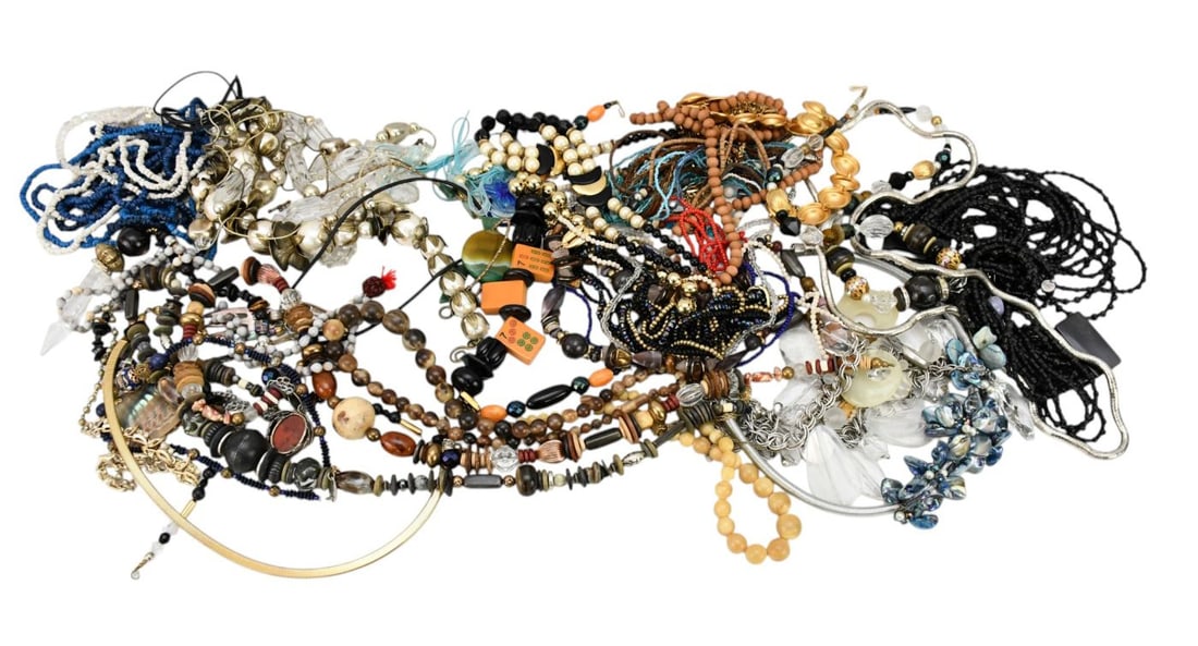 X-Large Lot of Costume Necklaces (1 of 6)