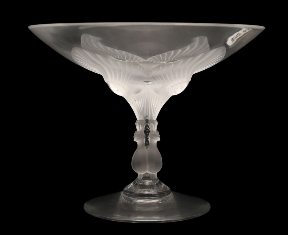 Lalique Crystal Compote "Virginia", Featuring A Stem Adorned With 4 Frosted Relief Peacocks, Signed (1 of 8)