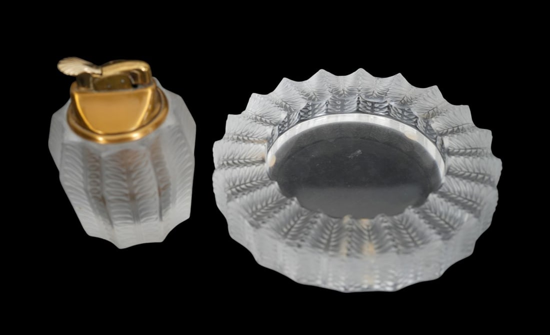 Lalique Crystal Smoking Set, "Jamaique", Ashtray (1"h x 5 1/2"dia) & Lighter (3 1/2"h x 3"w) (1 of 8)
