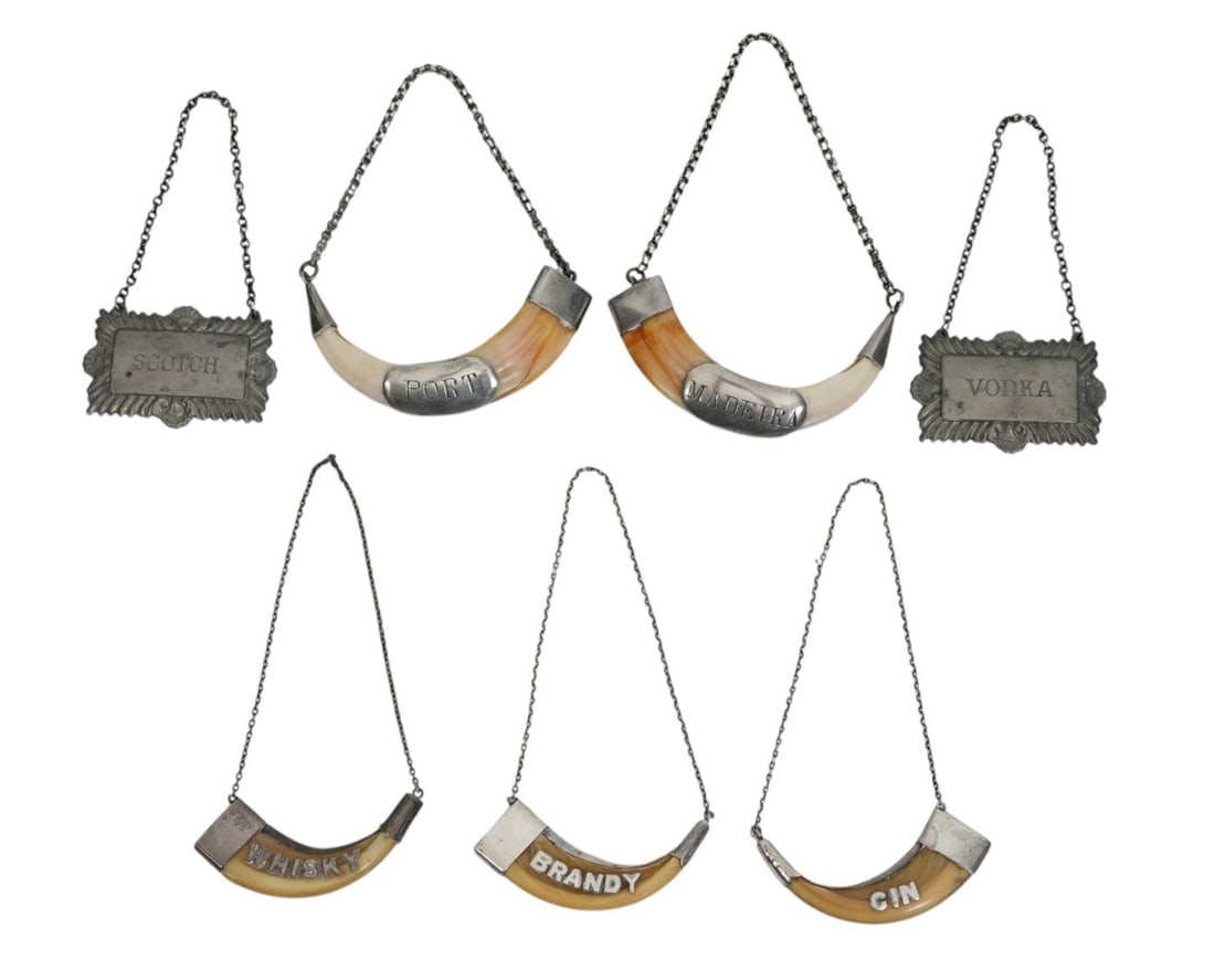 7 Liquor Labels, 5 Bear Claws With Silver & 2 Silverplate Scotch & Vodka Labels (1 of 7)