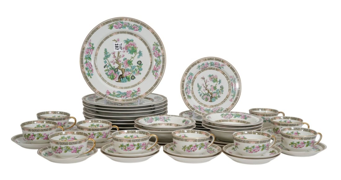 Syracuse China Service, 9 Dinner Plates, 6 Salad Plates, 4 B&B Plates, 5 Bowls, 12 Saucers and 10 (1 of 10)
