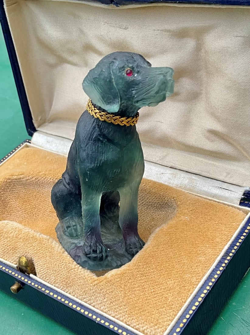 Russian Faberge Era Carved Fluorite, 14k Gold, and Ruby Dog Figurine A Russian Faberge era carved - 11
