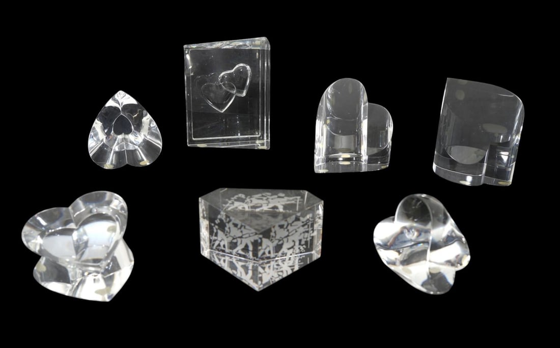 7 Steuben Glass Assorted Hearts, Largest 4"h x 4"w (1 of 12)