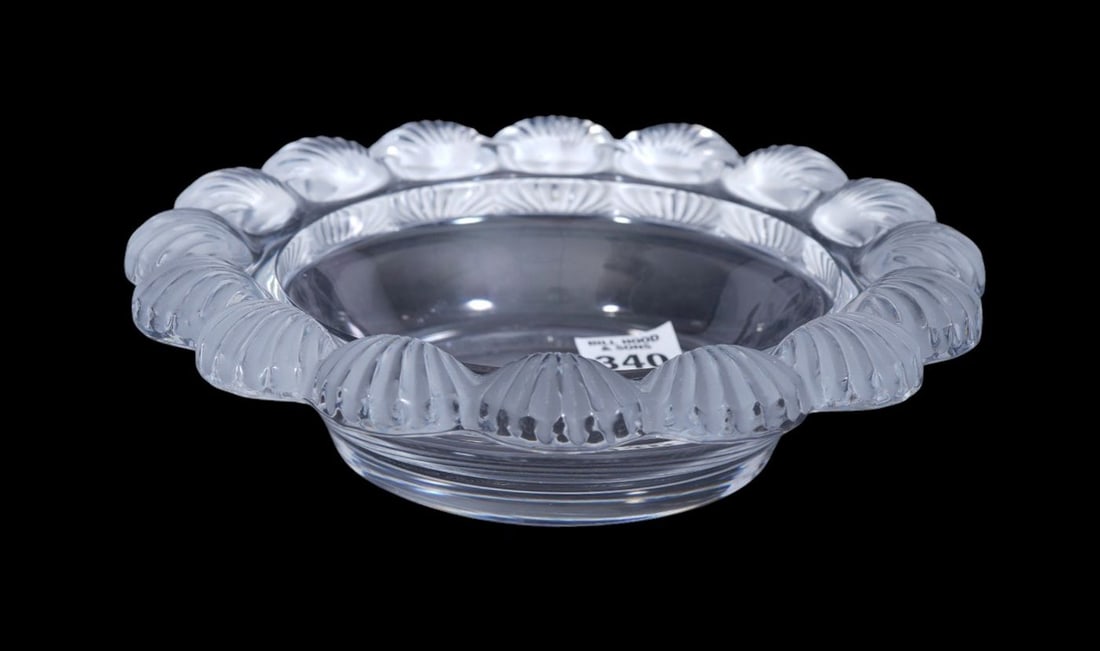 Lalique Crystal Scalloped Rim Bowl "Pornic", 2"h x 8"w (1 of 6)