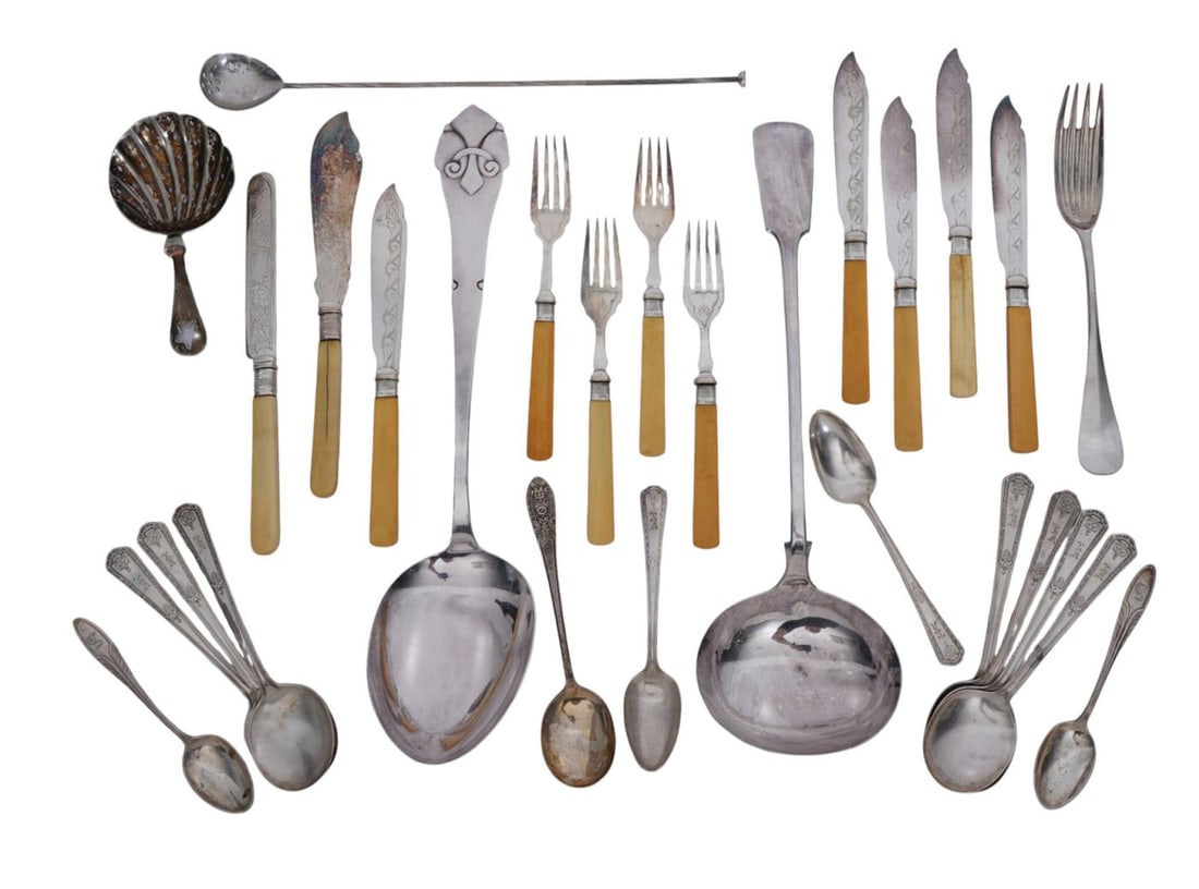 Lot of Antique Assorted Flatware, Some English Silverplate with Bone Handles, Including Fish Set, 14 (1 of 17)