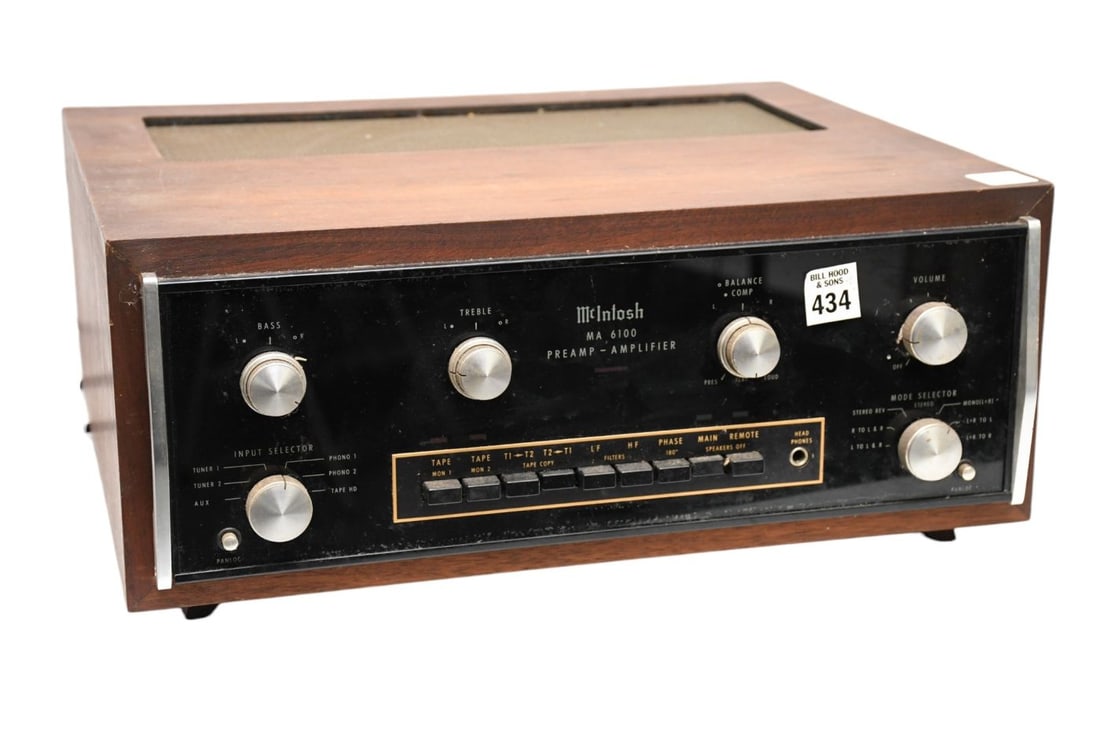 Vintage McIntosh Amplifier, McIntosh MA 6100, Solid State Stereo Integrated Amplifier, Housed In (1 of 8)