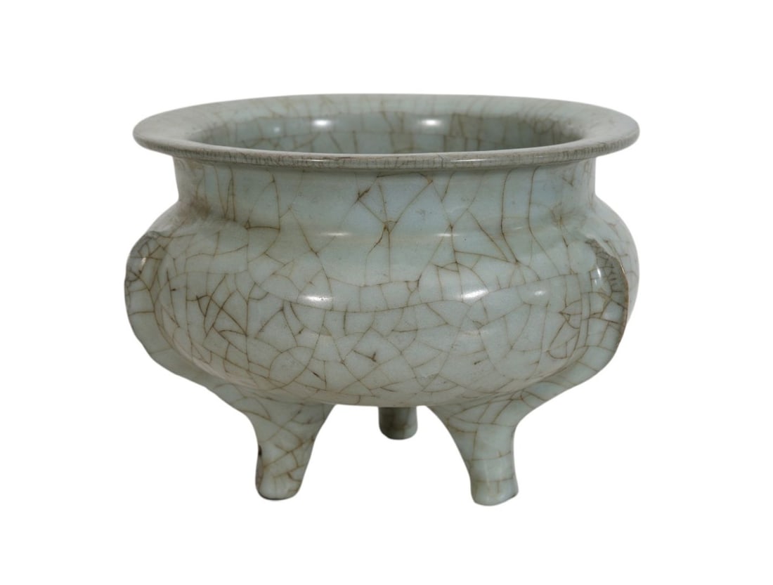 Chinese Censer, Bluish Green Censer with Craquelure (1 of 10)