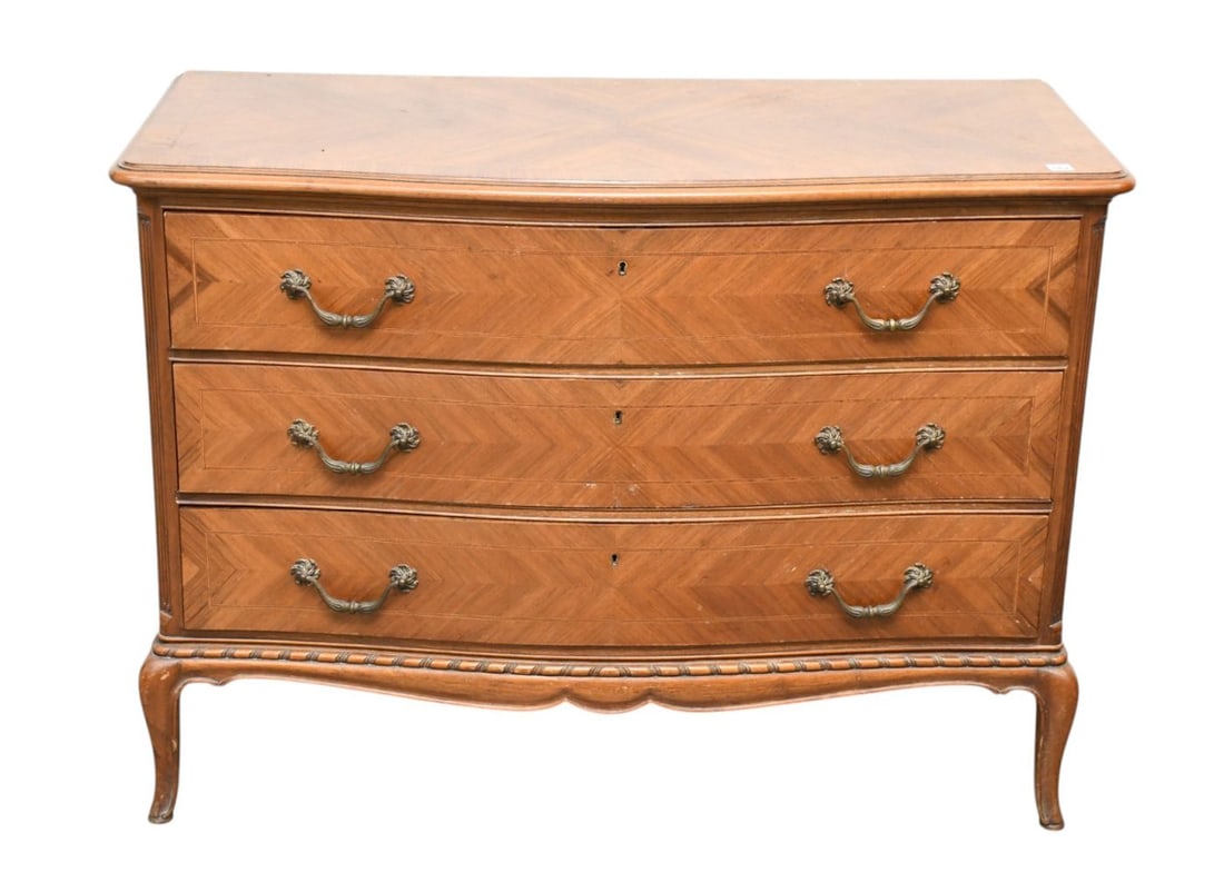 Mahogany Serpentine 3 Drawer Chest on Cabriole Legs, Simon Loscertales Bona, Zaragoza Spain Label,: Mahogany Serpentine 3 Drawer Chest on Cabriole Legs, Simon Loscertales Bona, Zaragoza Spain Label, 33"h x 45"w x 20"d***If this item is not picked up by the Friday following the auction, it will be