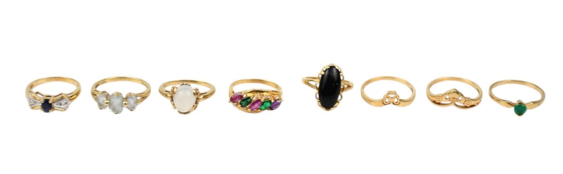 14K Yellow Gold Ring Lot. 8 rings Size 5.5 - 9 wt. 20 grams: 14K Yellow Gold Ring Lot. 8 rings Size 5.5 - 9 wt. 20 grams