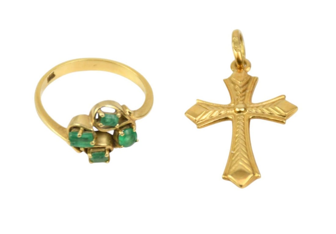18K Yellow Gold Lot Ring and Cross Pendant. Wt. 4.7 grams Ring size 7.25, cross 1.25": 18K Yellow Gold Lot Ring and Cross Pendant. Wt. 4.7 grams Ring size 7.25, cross 1.25"
