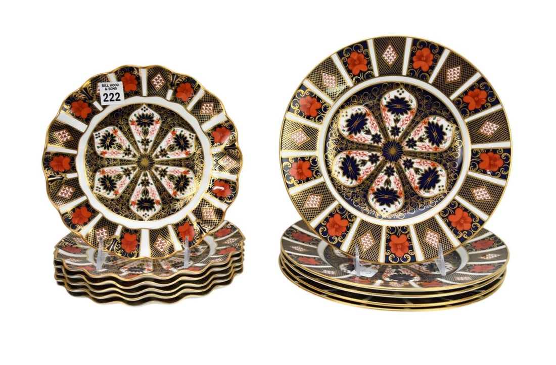 11 Royal Crown Derby Plates, 6 Dinner (10 1/2"dia), 5 Scalloped Rims (8 3/4"dia) (1 of 6)