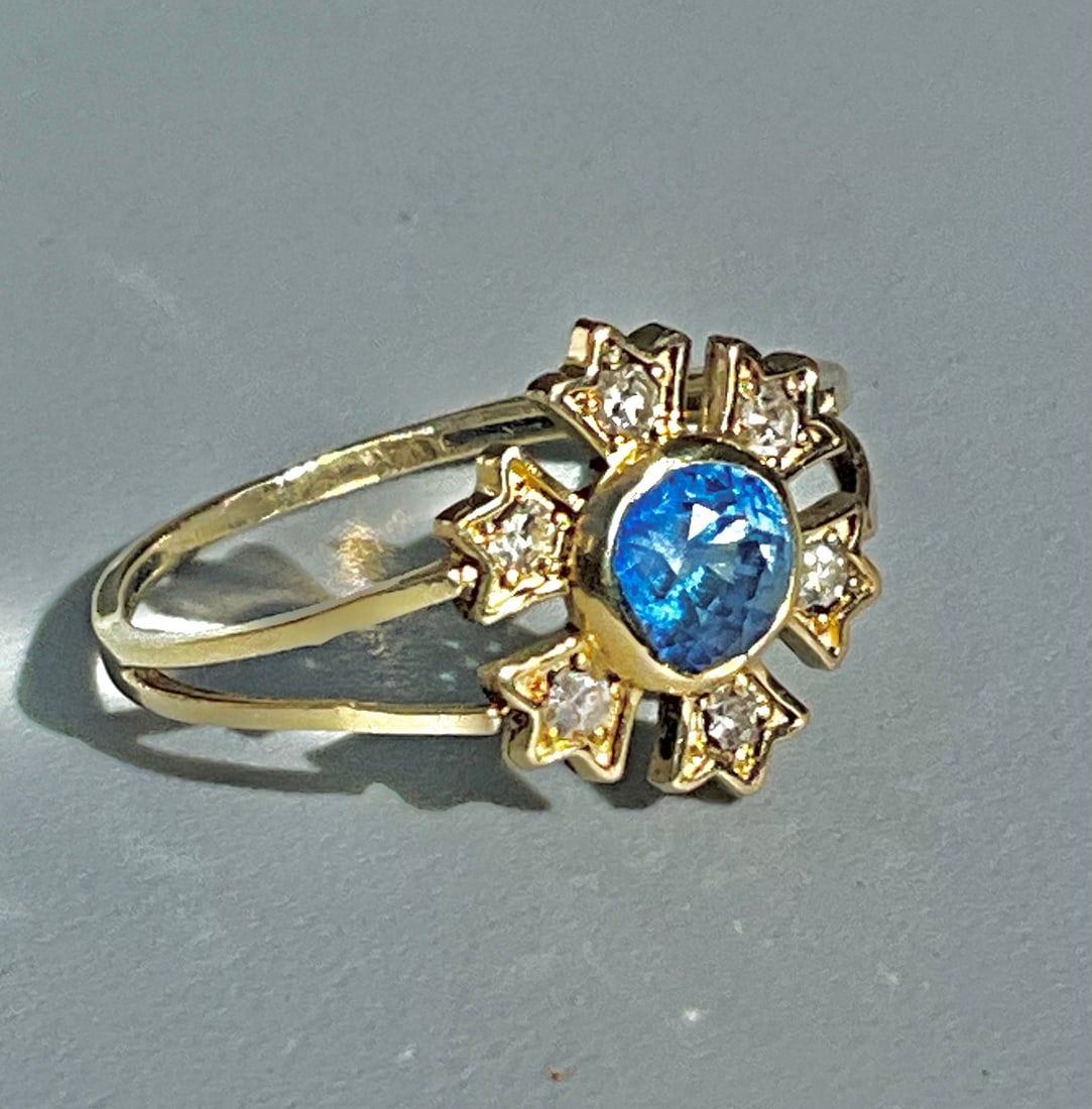 Russian Fabergé era gold sapphire ring size 7 Beautiful 14 Kt. gold ring with Ceylon Sapphire,: Russian Fabergé era gold sapphire ring size 7Beautiful 14 Kt. gold ring with Ceylon Sapphire, stamped 56, and maker marks. 2.5 grams