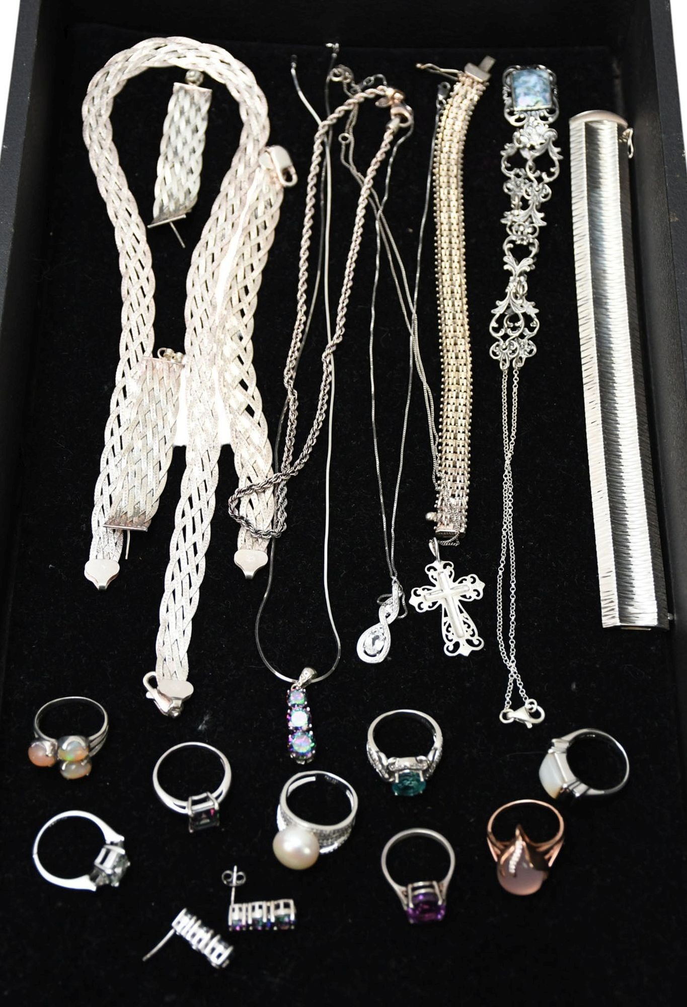 Sterling Silver Jewelry Lot. Wt. 5.5 ozts some signed PZ, JCM, PREMEX, CS, STS, DK, (1 of 5)