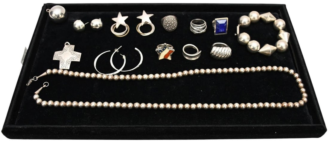 Sterling Silver Jewelry Lot, 6 Rings, Bracelet, Beaded Necklace 30"L, 2 Pendants (one Silpada: Sterling Silver Jewelry Lot, 6 Rings, Bracelet, Beaded Necklace 30"L, 2 Pendants (one Silpada Cross) and 3 Pair Earrings, 6ozt.