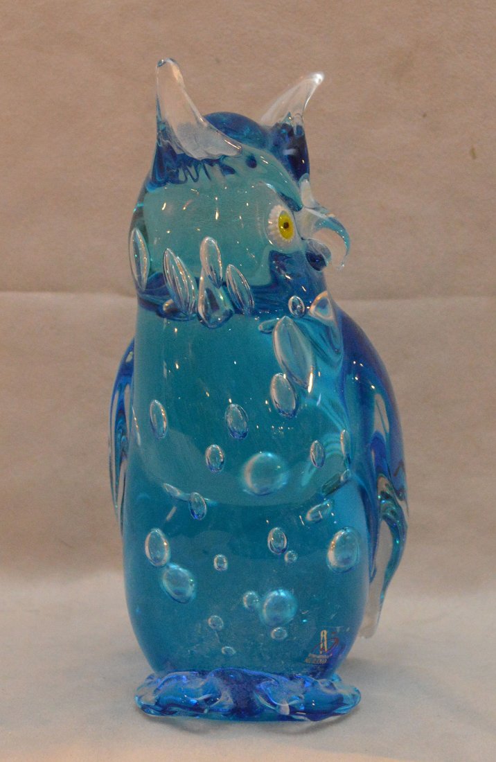 Murano owl, clear and blue, 9 1/4"h x 4 1/2"w: Murano owl, clear and blue, 9 1/4"h x 4 1/2"w