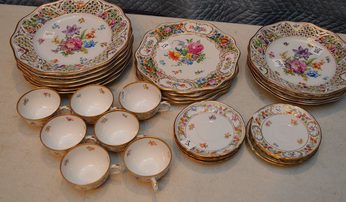 Dresden Schuman china service, incomplete, incl; 6: Dresden Schuman china service, incomplete, incl; 6 dinner plates with reticulated borders (11"dia), 4 plates with reticulated borders (10"dia) (one chip under rim), 4 plates with reticulated borders (