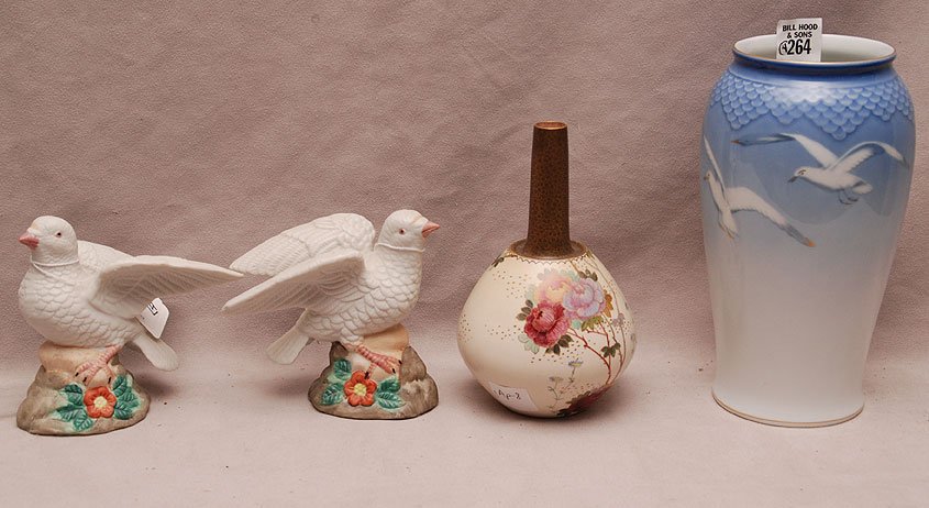 4 porcelain pieces, B&G vase (8 1/2"h), Royal Doulton: 4 porcelain pieces, B&G vase (8 1/2"h), Royal Doulton bud vase (6 7/8"h) and pair of bisque birds (5"h)