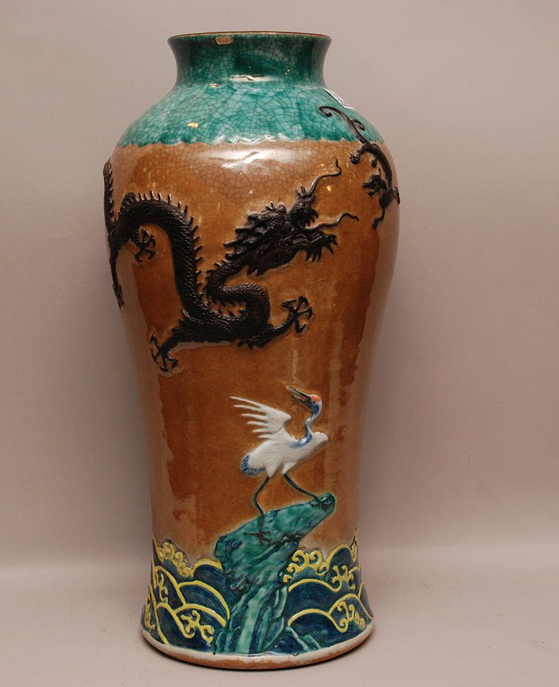 Ceramic umbrella stand with dragon motif, 21"h x 10"dia: Ceramic umbrella stand with dragon motif, 21"h x 10"dia