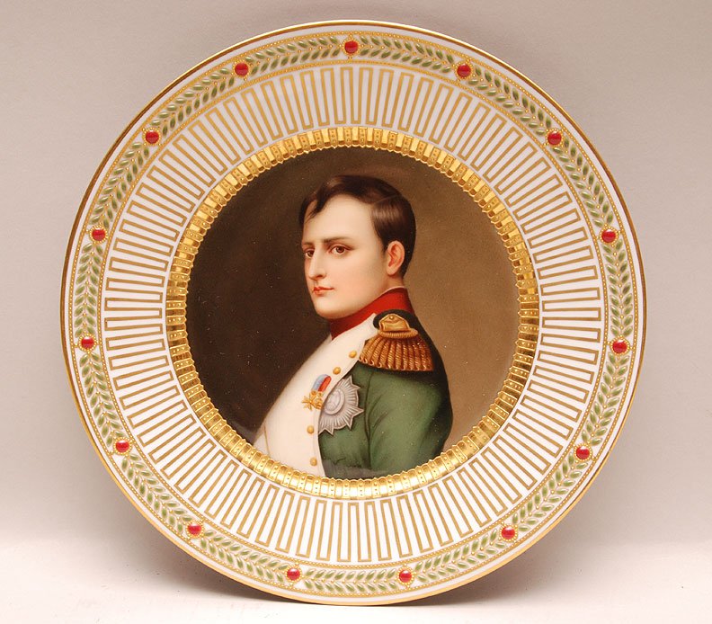 Royal Vienna Porcelain Portrait Plate "Napoleon" signed: Royal Vienna Porcelain Portrait Plate "Napoleon" signed Wagner. Condition: good. Dia. 9 6/8"
