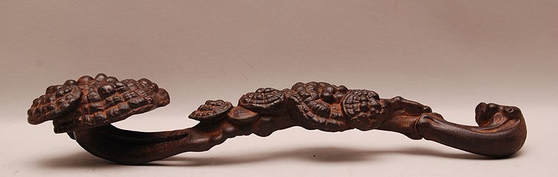 Chinese carved scepter, 14 1/2"w: Chinese carved scepter, 14 1/2"w