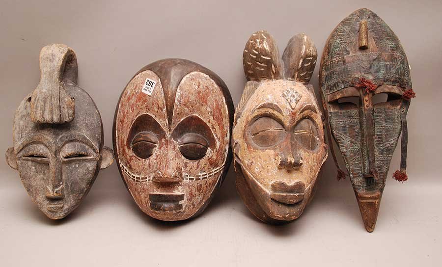 Lot of 4 African masks: Lot of 4 African masks