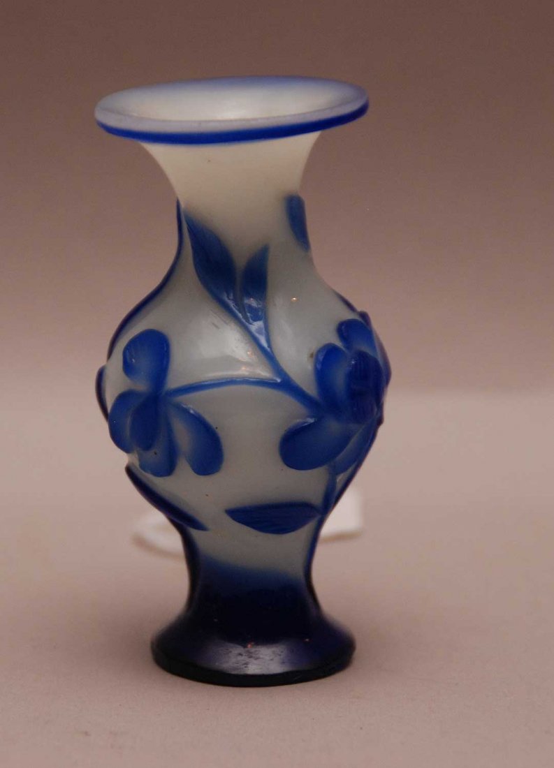 Peking Glass Vase with blue decoration on a white: Peking Glass Vase with blue decoration on a white ground. Condition: good with minor normal wear. Ht. 3 1/2"