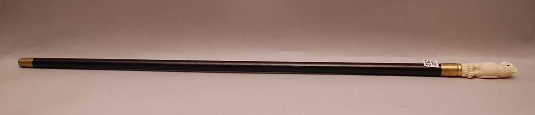 Cane with carved wise old owl handle 36"L: Cane with carved wise old owl handle 36"L