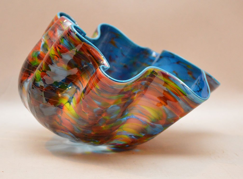 DALE CHIHULY (American. Born 1941) Glass Bowl Signed (1 of 4)