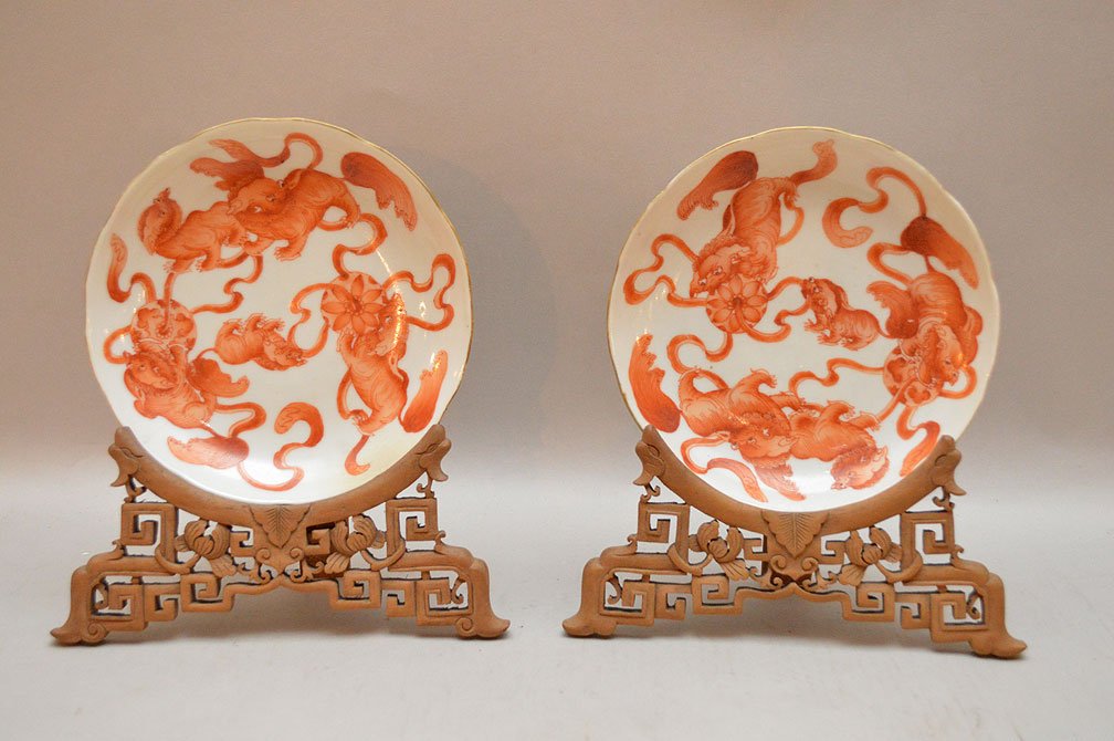 Pr. Chinese plates on stands (1 of 9)