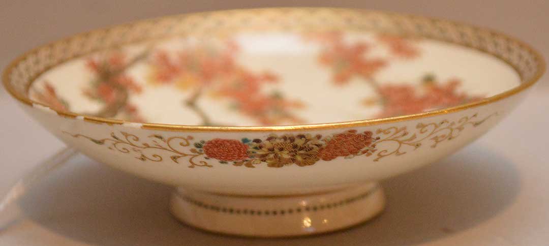 Antique Satsuma Porcelain Dish with landscape scene. (1 of 5)
