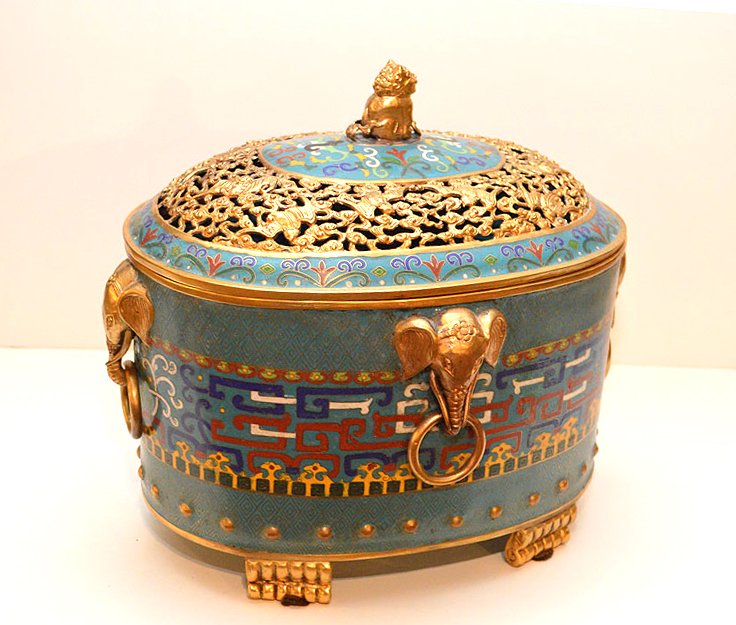 Large Chinese Cloisonné Box with reticulated top. (1 of 4)