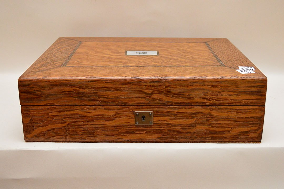 Sterling silver International flatware set, incl; 8 (1 of 5)