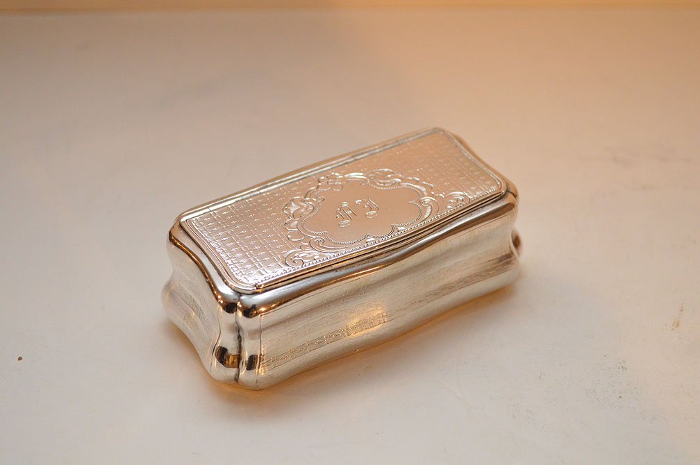 Continental Silver Box.  Condition: good. Lth 3 1/4" (1 of 6)
