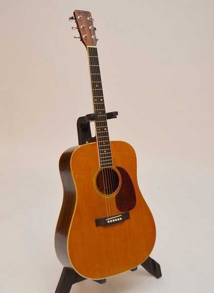 Martin D-35 Guitar (1972) Serial No. 313600. (1 of 10)