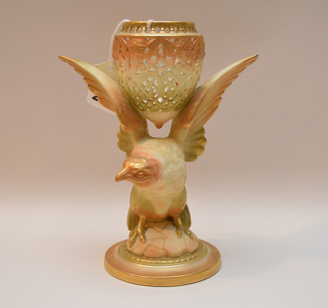 Royal Worcester porcelain bird supporting 3" (1 of 6)