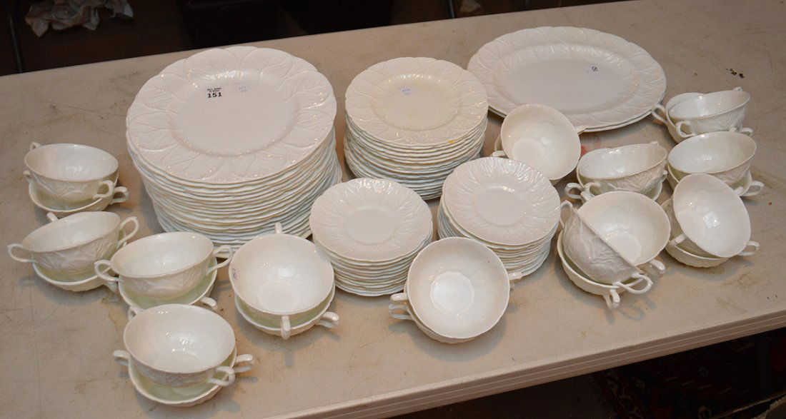 Coalport porcelain dinner service, 86 pieces (1 of 5)