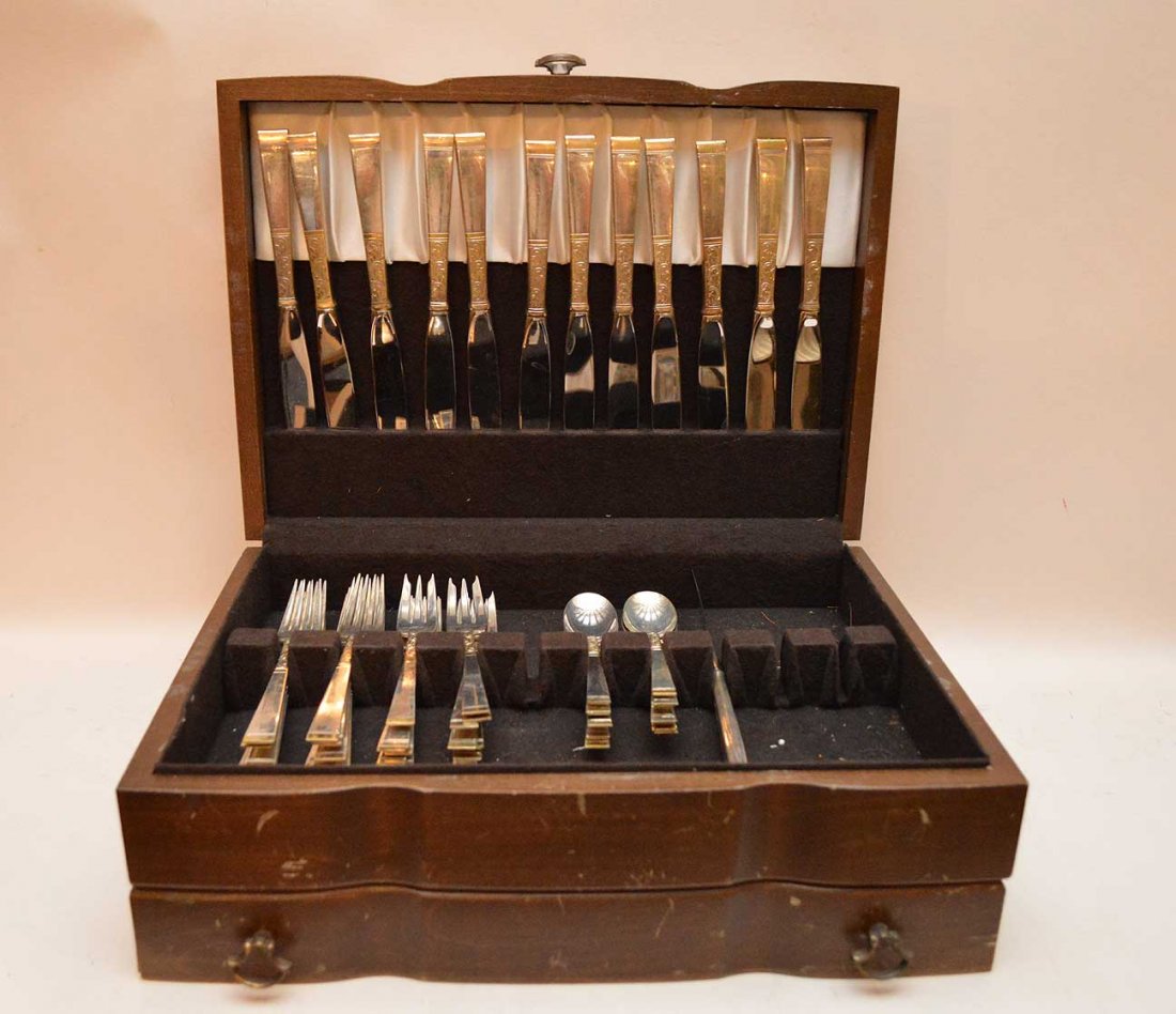 Gorham sterling flatware set, "Golden Scroll" incl; 13 (1 of 7)