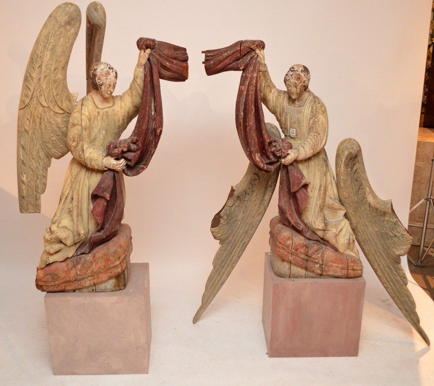 19th c. carved angels on pedestals, all original (wings (1 of 7)