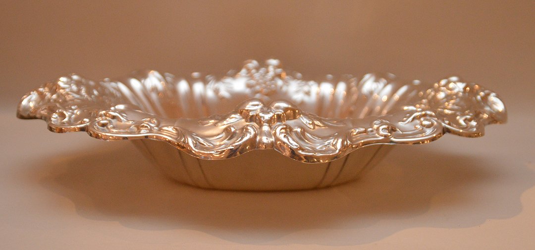 Reed & Barton Sterling Vegetable Bowl.  12 3/4" x 10" (1 of 3)