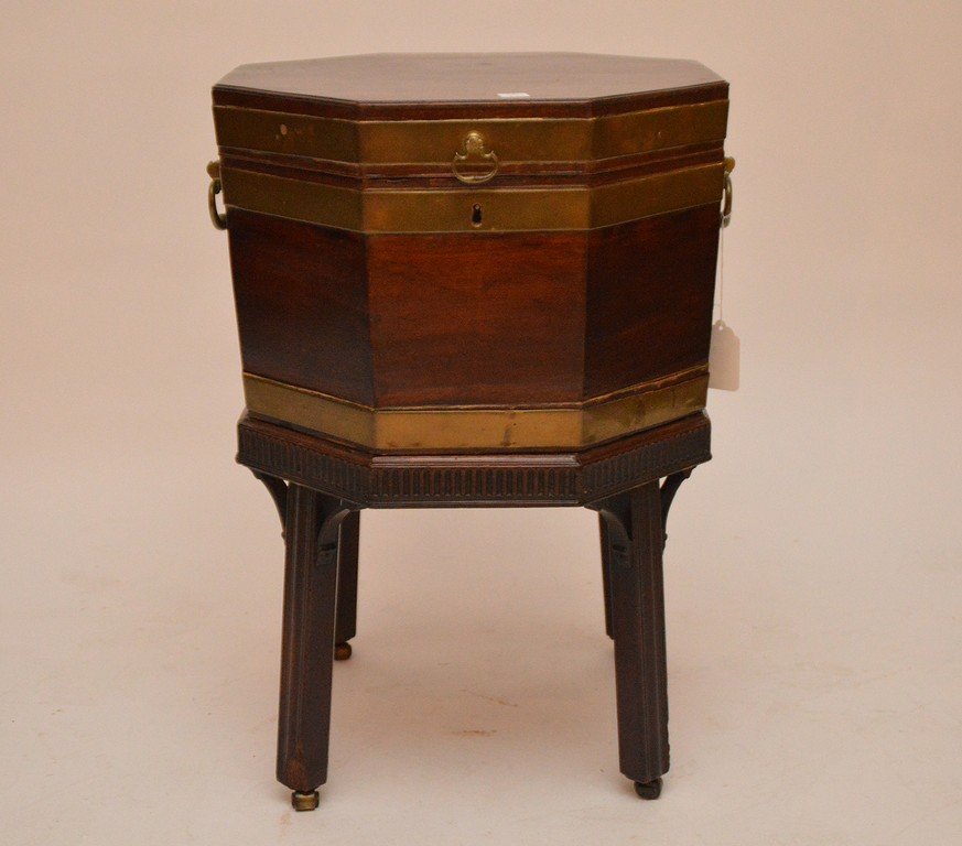 Mahogany wine cellarette, octagonal, 13 1/2"h x 20"w: Mahogany wine cellarette, octagonal, 13 1/2"h x 20"w