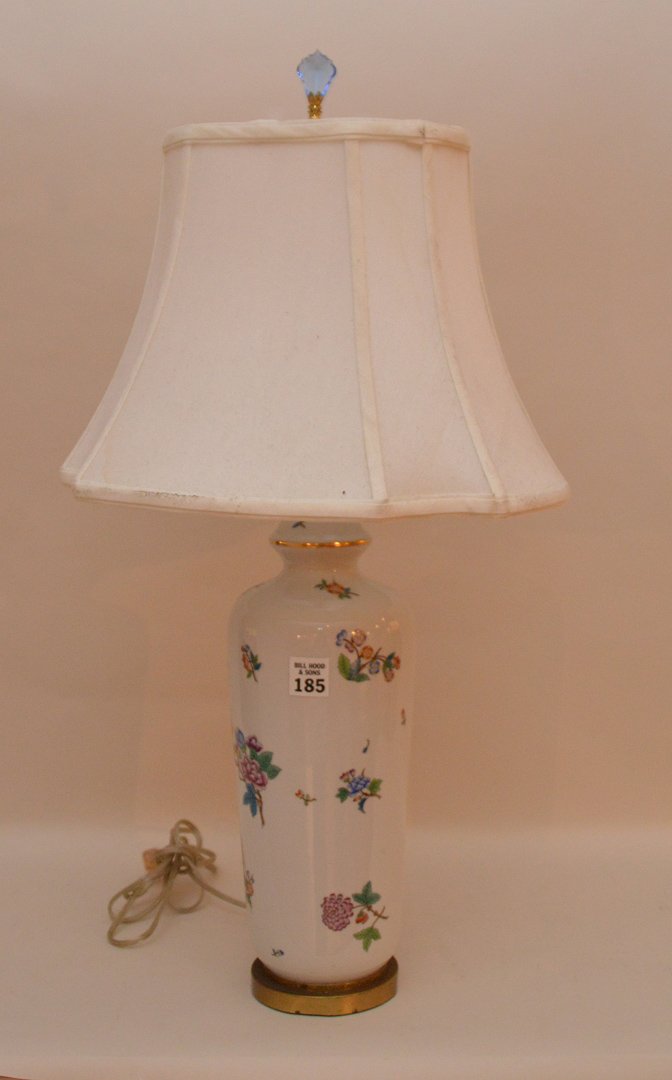 Herend Porcelain "Queen Victoria" Porcelain Lamp.  Ht. (1 of 4)