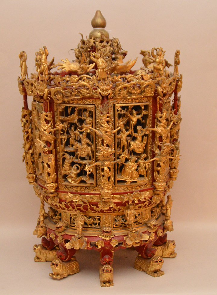 Chinese intricately carved giltwood altar, 21"h x: Chinese intricately carved giltwood altar, 21"h x 14"dia