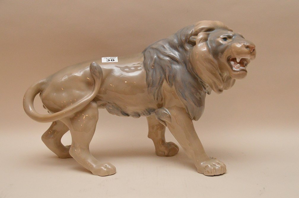 Large Royal Copenhagen lion, 9 3/8"h x 13 1/2"w (1 of 5)