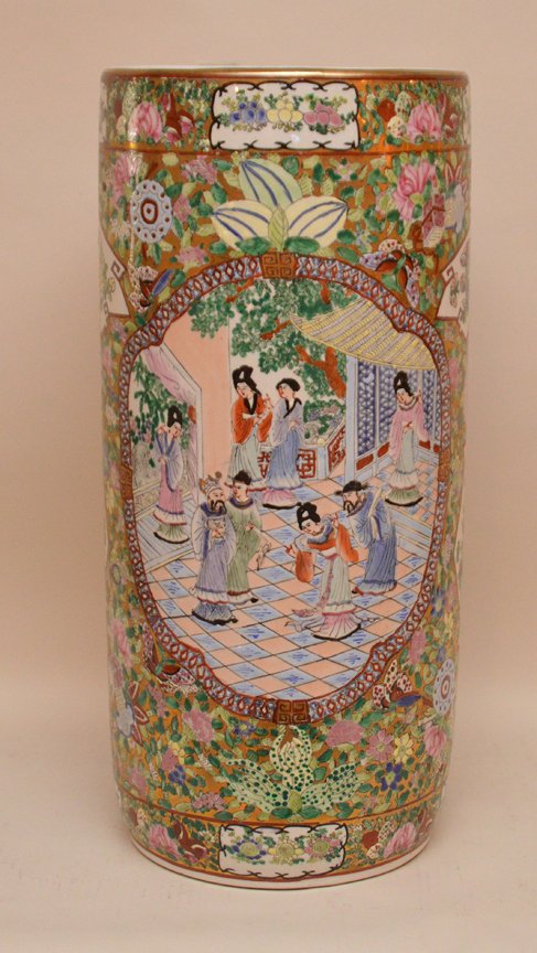 Late Rose Medallion umbrella stand (1 of 7)