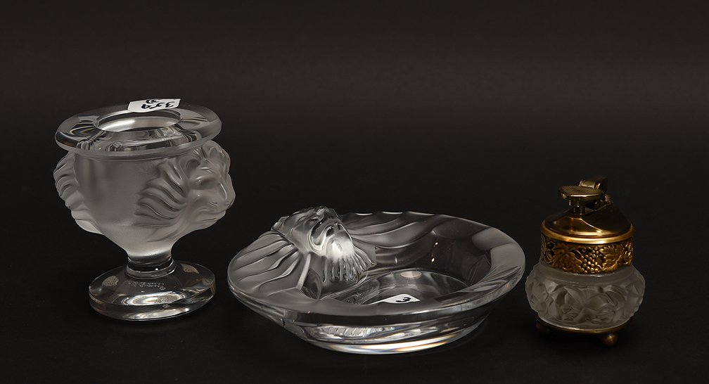 Lalique 3pc. Smoking set, cigarette holder, ashtray and (1 of 9)