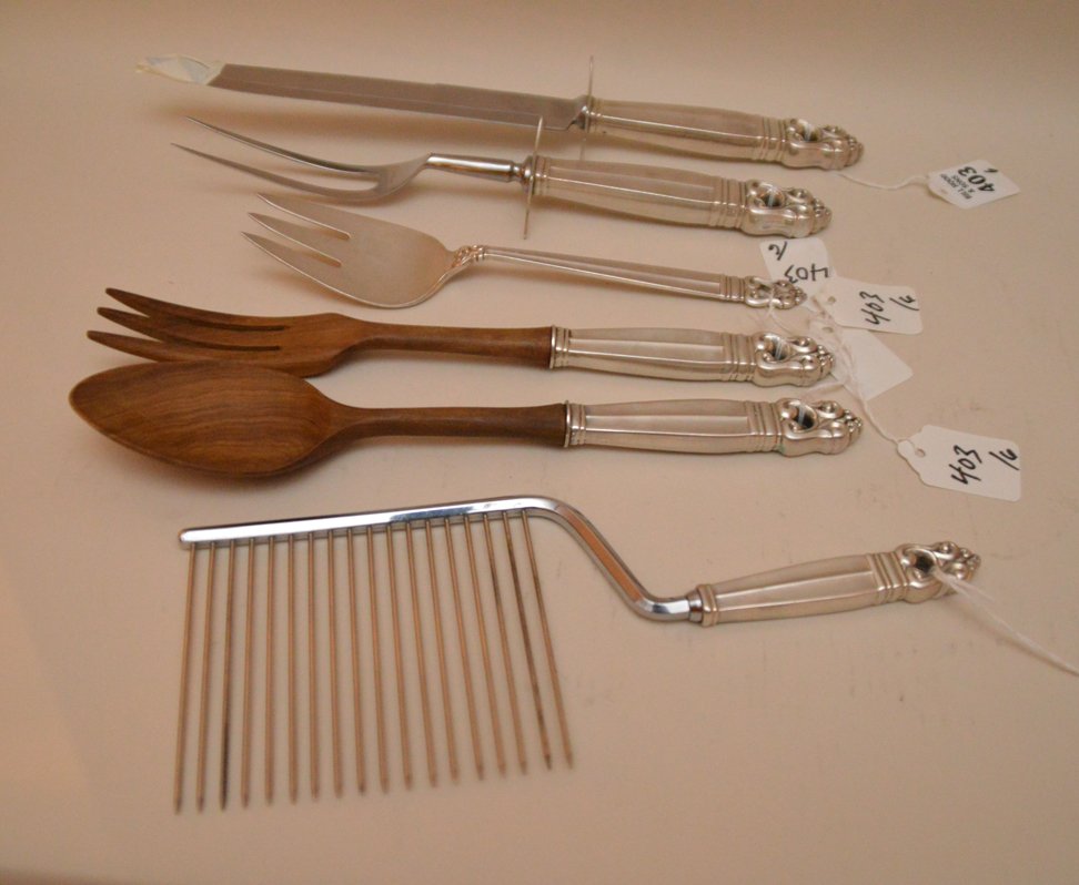 6 International sterling "Royal Danish"  serving (1 of 2)